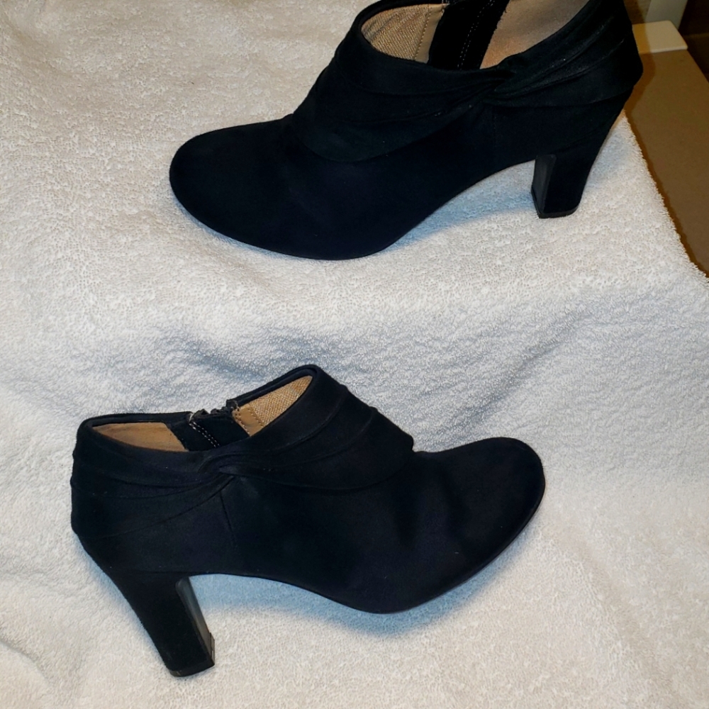 Ankle boot - Picture 4 of 14